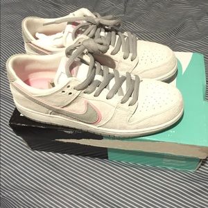 Nike SB Dunks size 9 brand new